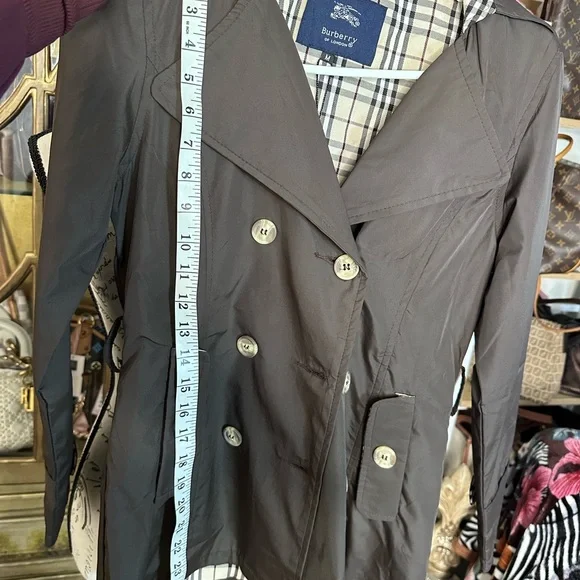 Burberry‎ of London Brown Double-Breasted Coat w/ Nova Check Lining – Size M - Picture 12 of 12
